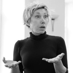 Премьера "Она разгадала убийство" с Еленой Воробей в ЦДКЖ