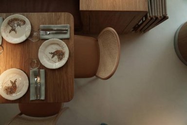 Ресторан Sage вблизи деловых кварталов Москвы сочетает уют и скандинавскую минималистику